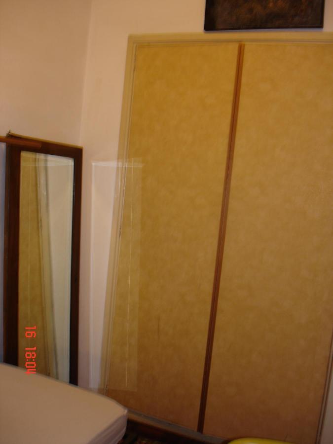 For Rent In Trastevere Quarto em Acomodações Particulares *