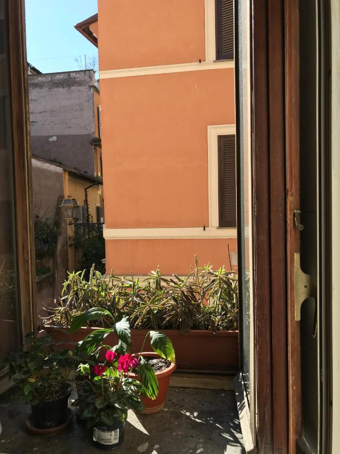 For Rent In Trastevere Quarto em Acomodações Particulares *